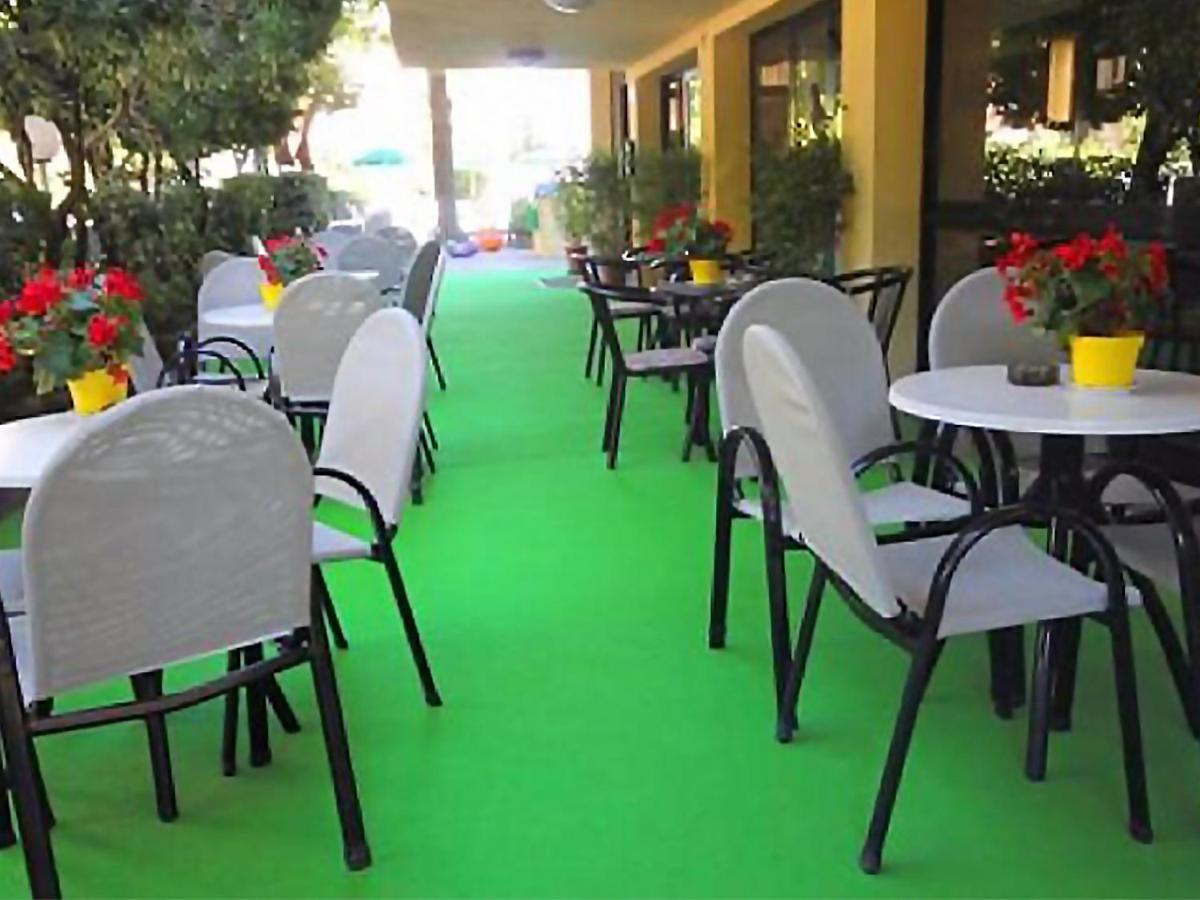 צ'סנטיקו Club Hotel Residence מראה חיצוני תמונה