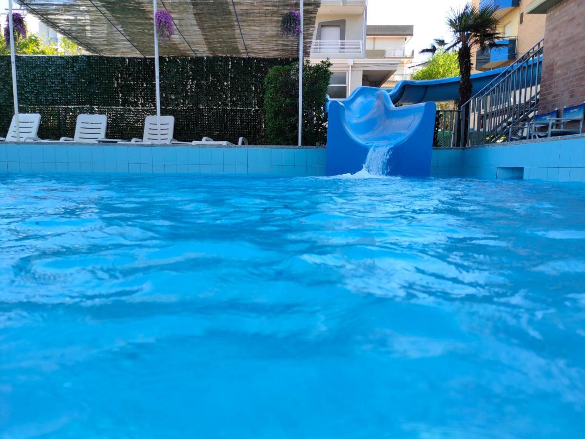 צ'סנטיקו Club Hotel Residence מראה חיצוני תמונה