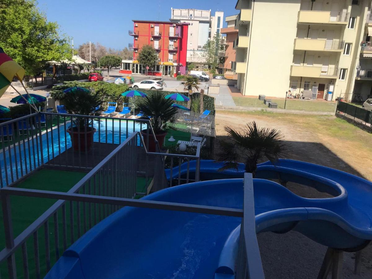 צ'סנטיקו Club Hotel Residence מראה חיצוני תמונה