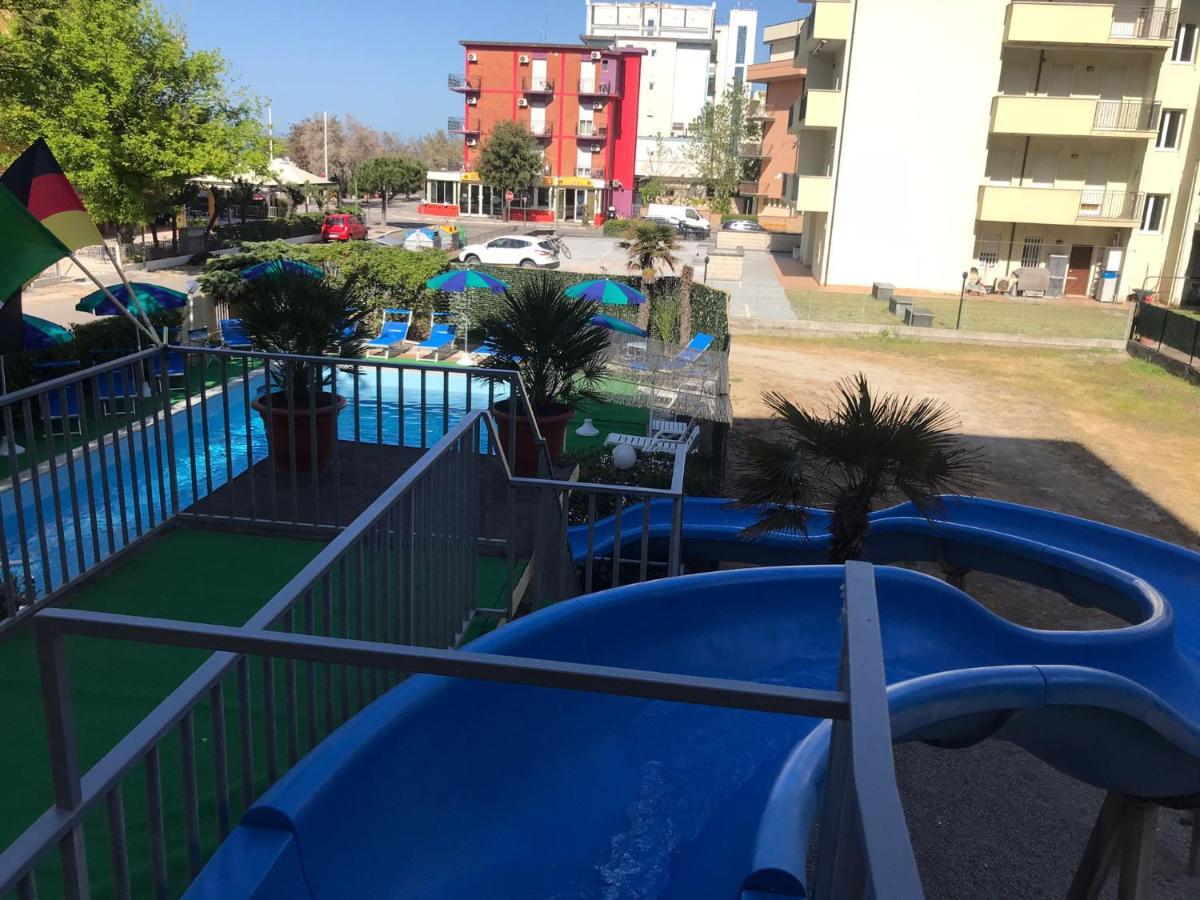 צ'סנטיקו Club Hotel Residence מראה חיצוני תמונה